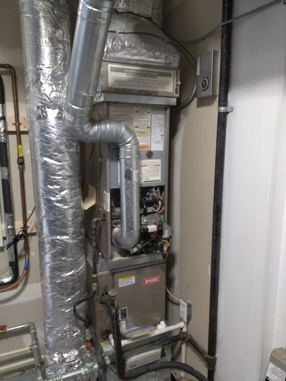 Bryant gas furnace and ductwork inspected during the Mukilteo AC maintenance visit.